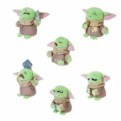 Grogu Mystery Plush Blind Pack – Star Wars: The Mandalorian – Small 6'' -Lionel Promotional 1517047443726 1