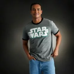 Star Wars Ringer T-Shirt For Adults -Lionel Promotional 5620048028543 1